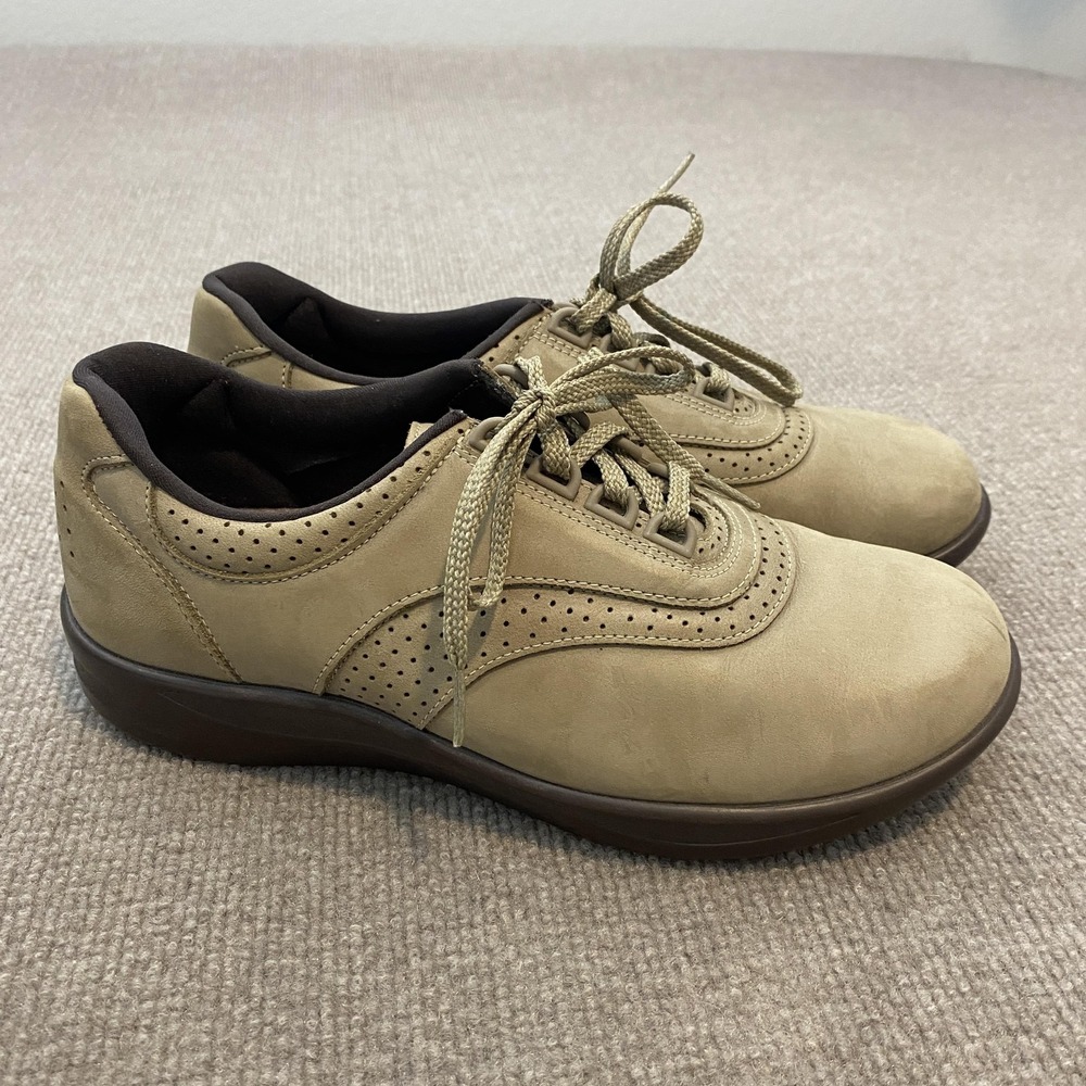 SAS Walk Easy Shoes Womens Size 8.5 Beige Nubuck Lace Up Tripad Walking Comfort